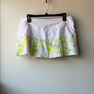 Nike Dri-Fit Women’s Pleated Skort Size Large